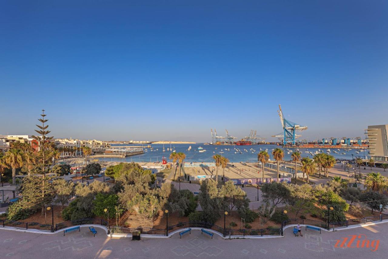 Birżebbuġa Gem Beachfront Apt With Amazing Bay And Sea Views מראה חיצוני תמונה