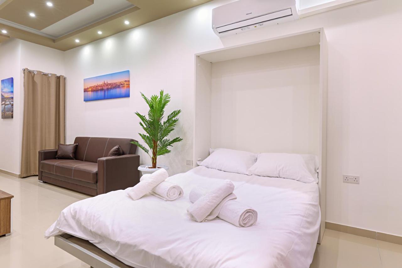 Birżebbuġa Gem Beachfront Apt With Amazing Bay And Sea Views מראה חיצוני תמונה